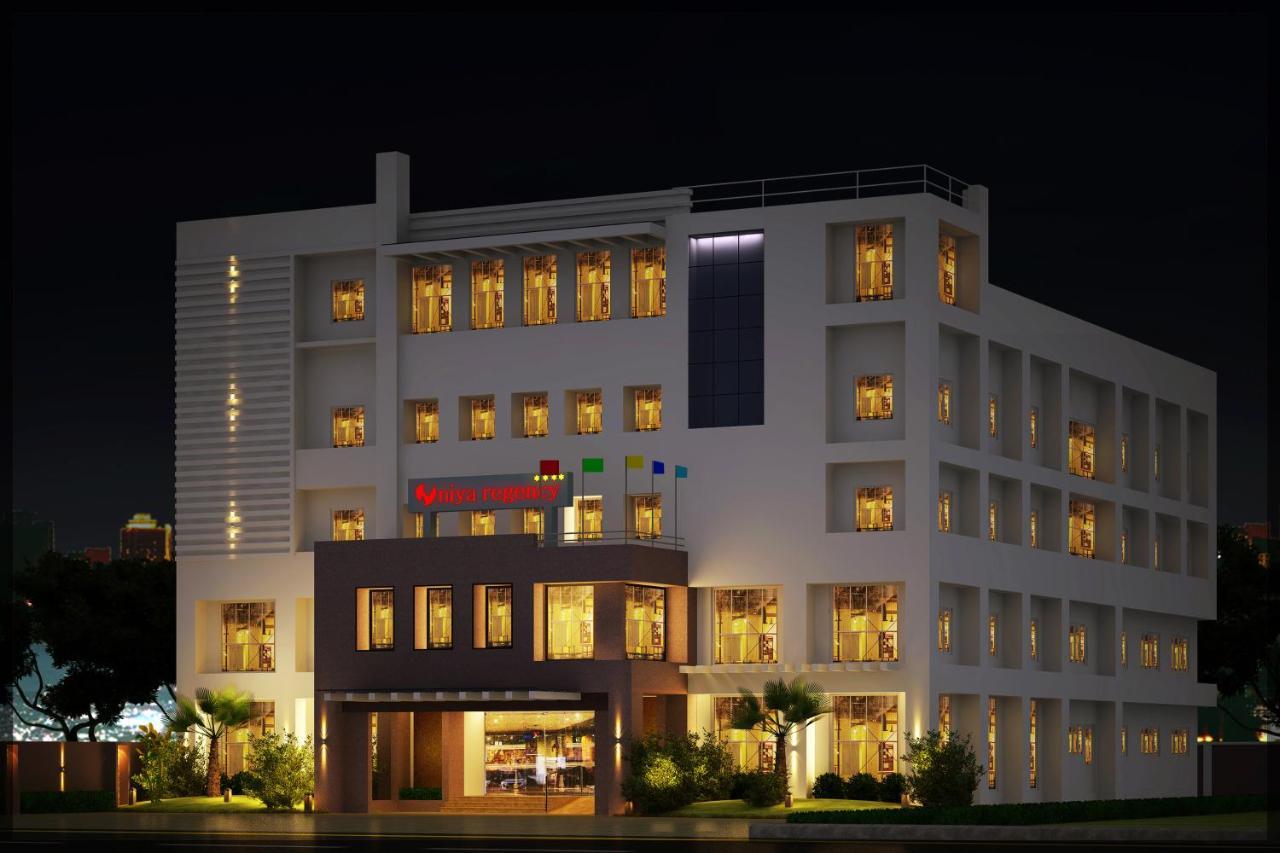 Hotel Niya Regency Thrissur Exterior photo